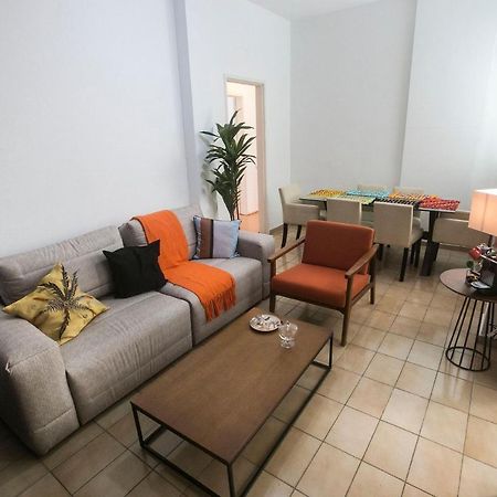 リオデジャネイロ2 Quartos Em Copacabana 200 Metros Da Praiaアパートメント エクステリア 写真